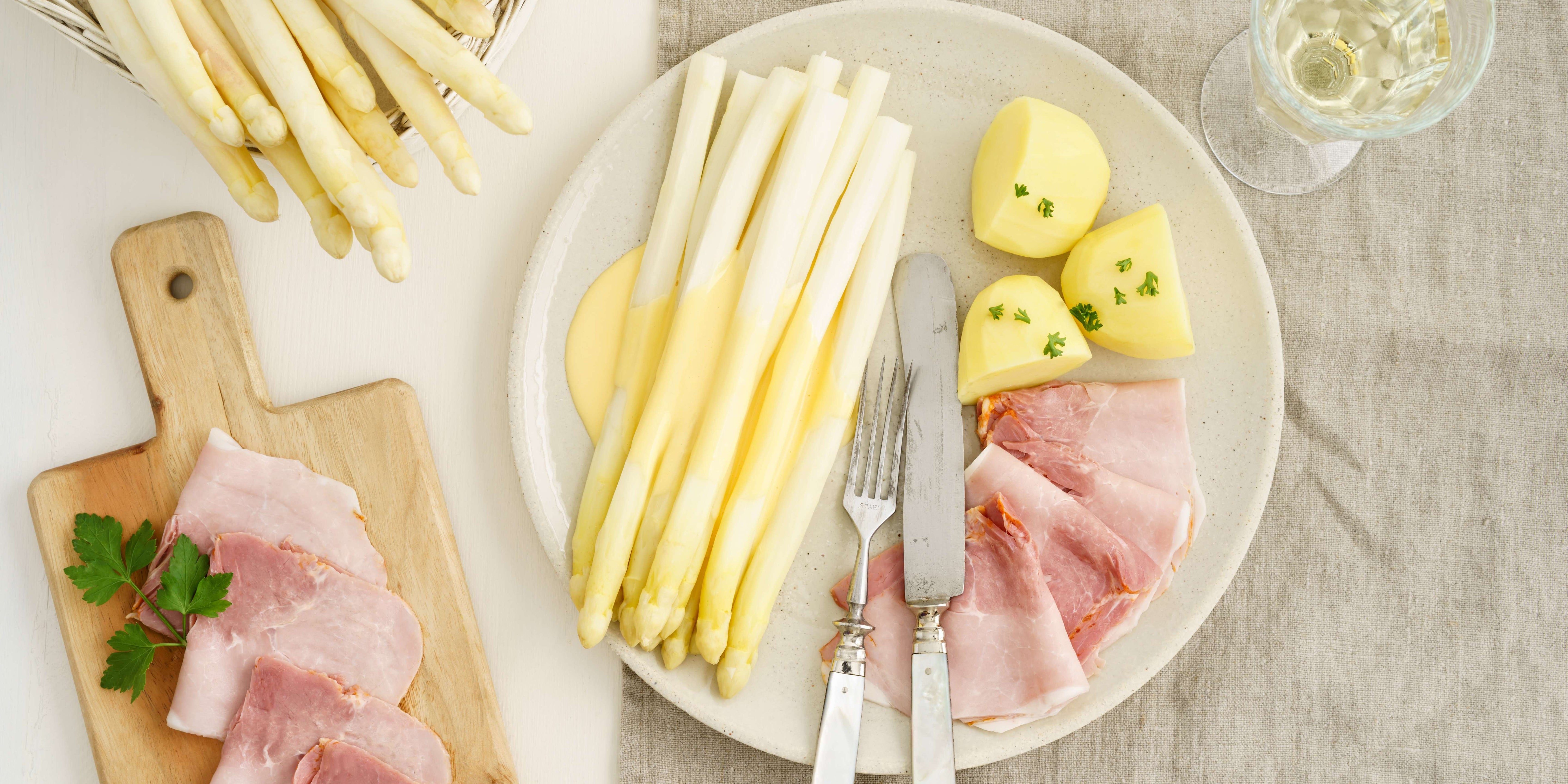 Asperges à la Flamande